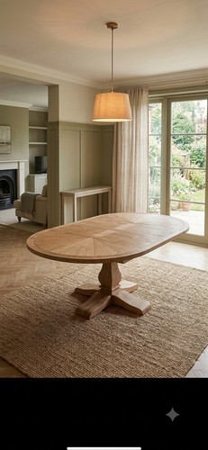 Solid oak round - oak, and