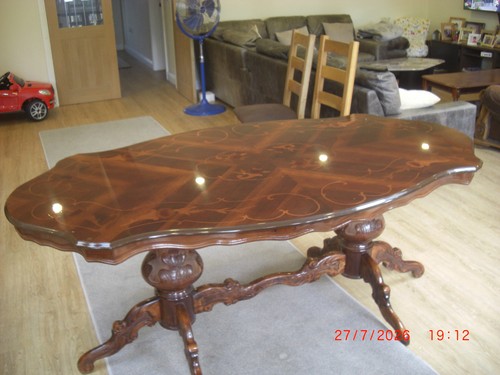 Large oval walnut - walnut, dining