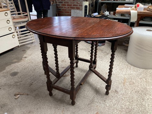 Oval wooden dining table - dining,